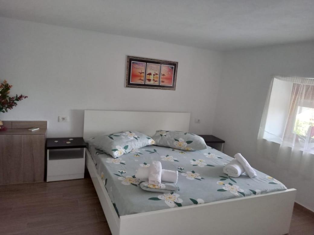 Vila Pasha Saranda Szoba fotó